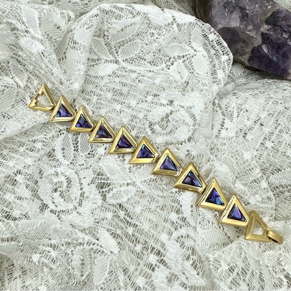 Vintage 1988 Signed Butler Goldtone Triangular Bracelet w Abalone 7”
